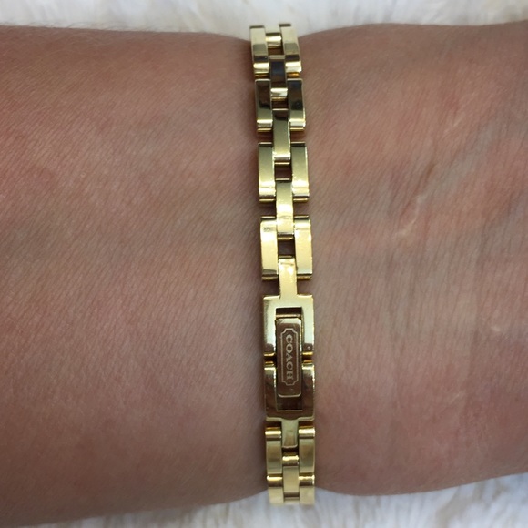 Gold Coach 7” Wrist Watch - Picture 7 of 7